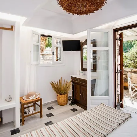 Romantica Naxos Maragkas